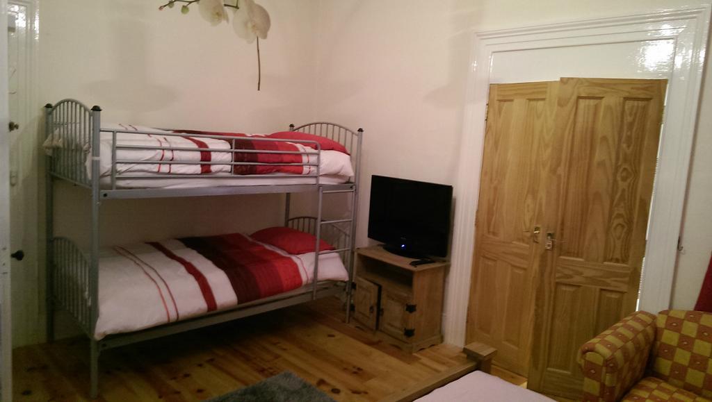 Clarmont Guest House Portrush Eksteriør bilde