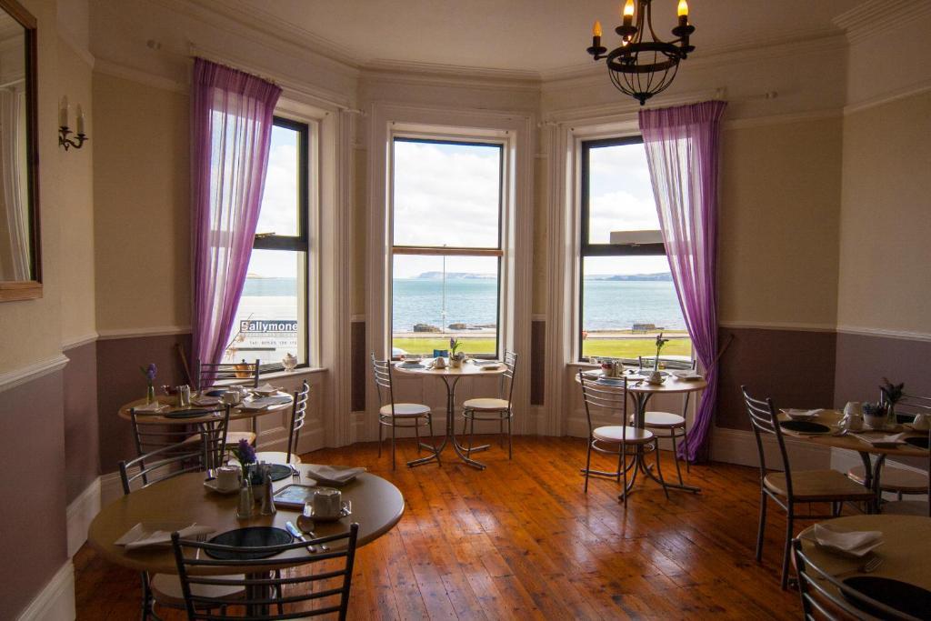 Clarmont Guest House Portrush Eksteriør bilde