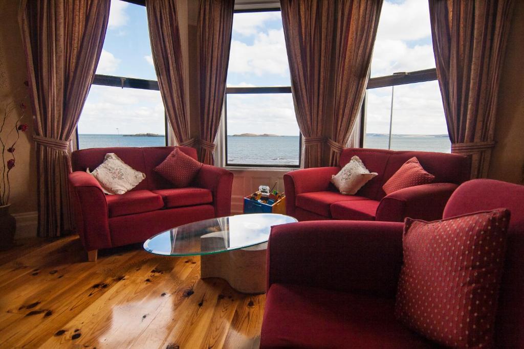 Clarmont Guest House Portrush Eksteriør bilde